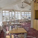 The Metropole Hotel 