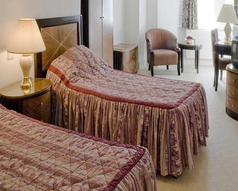 Отель The Metropole Блэкпул
