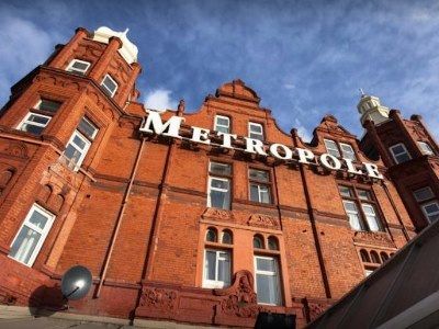 Отель The Metropole 3*